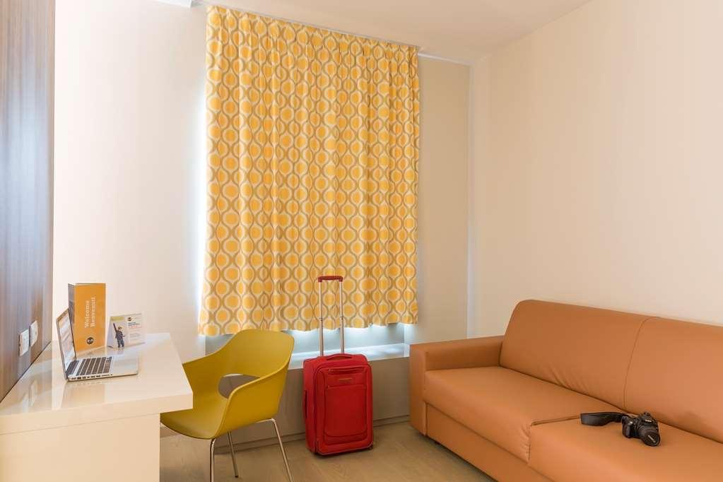 B&B Hotel Milano Central Station Δωμάτιο φωτογραφία